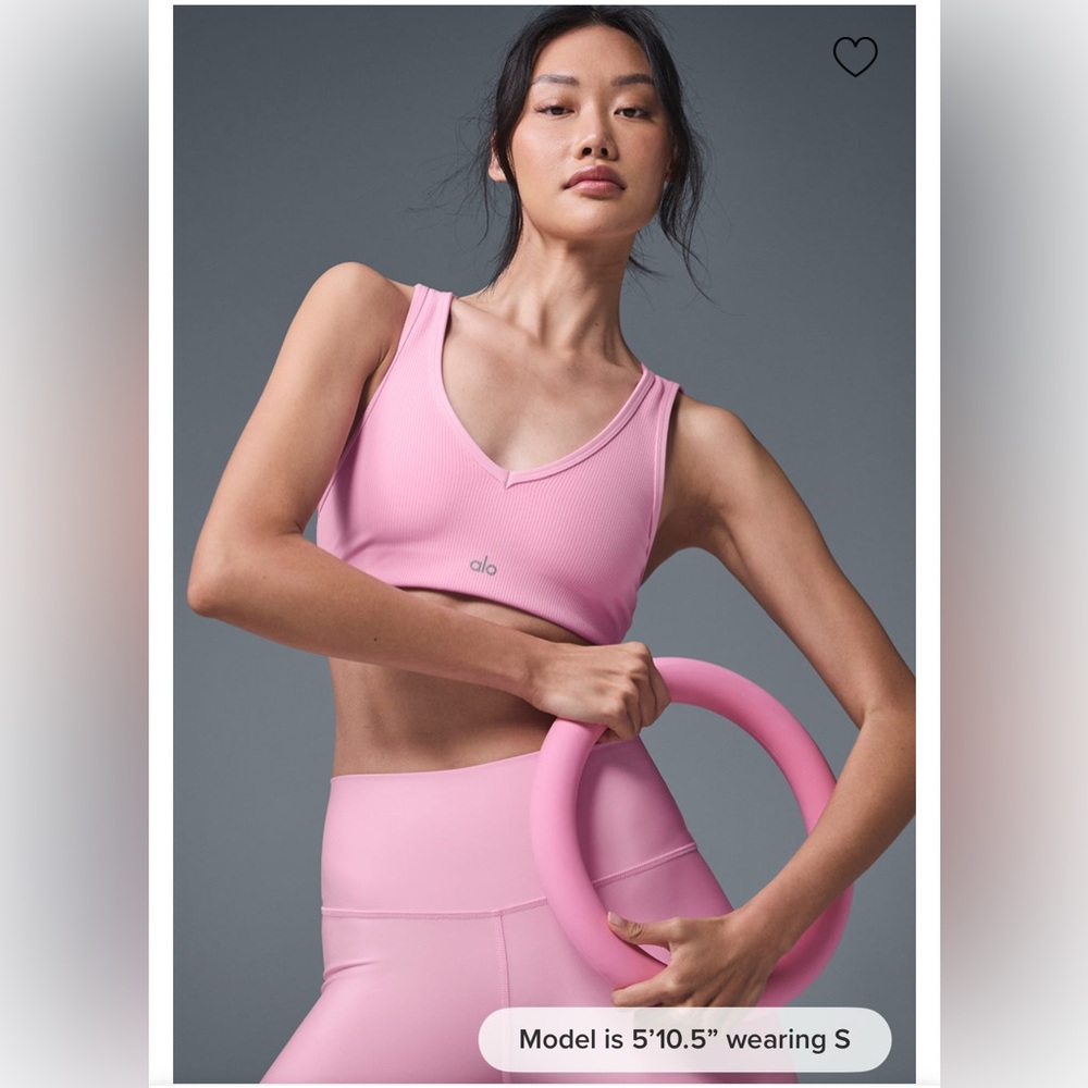 Airlift ribbed jump start v neck bra